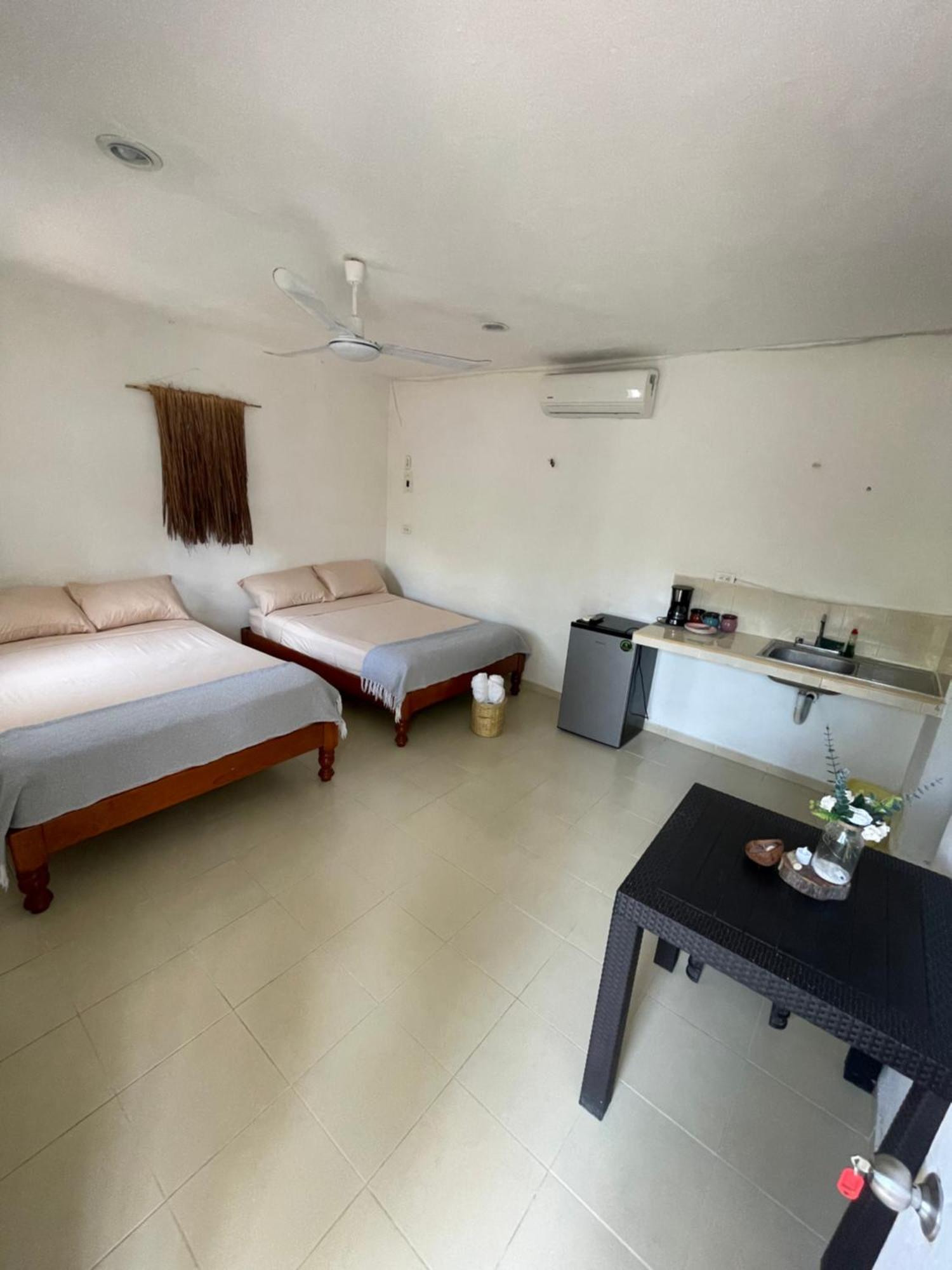 Brisa Del Mar Hotel Isla Holbox Exterior photo