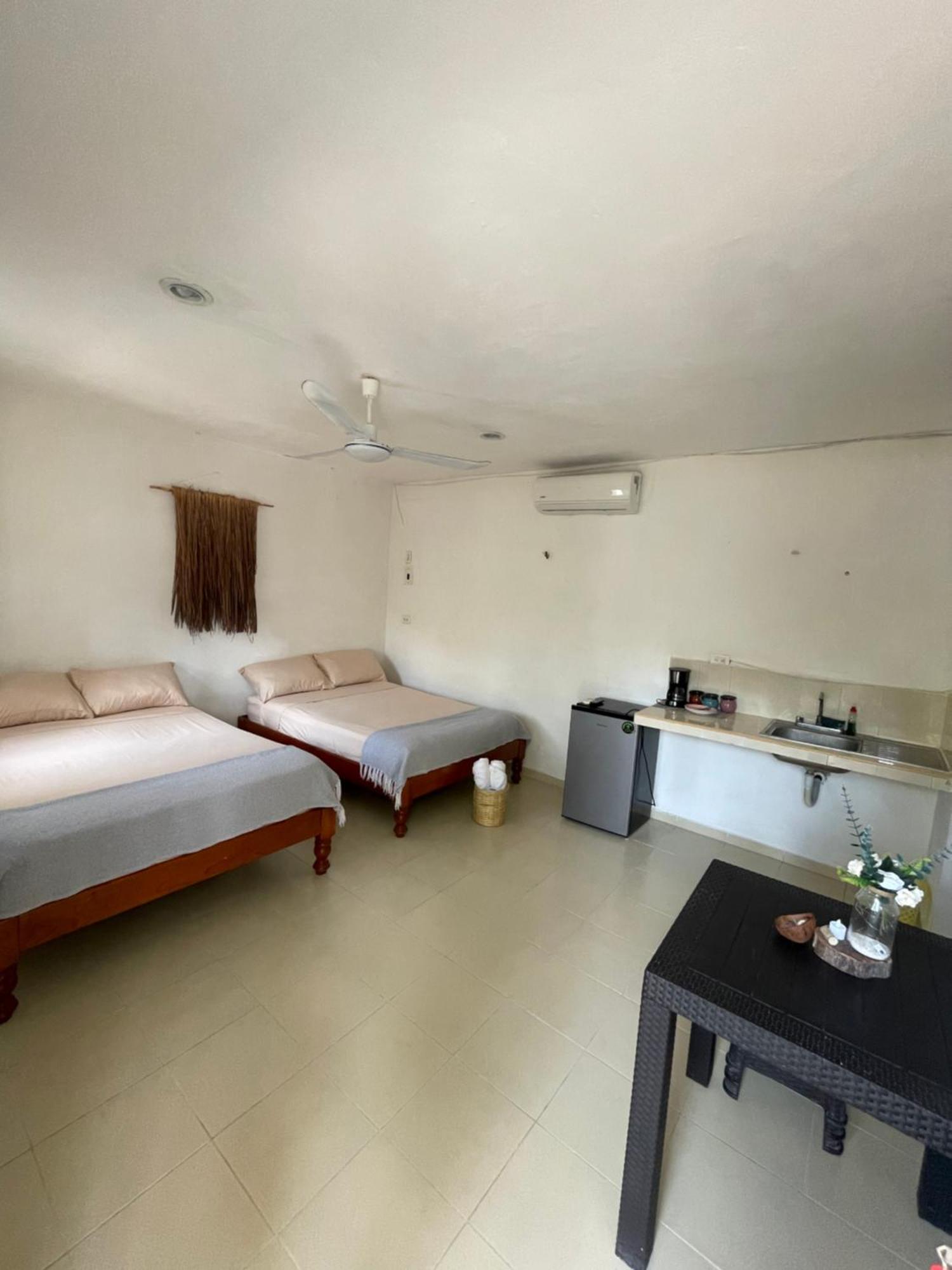 Brisa Del Mar Hotel Isla Holbox Exterior photo